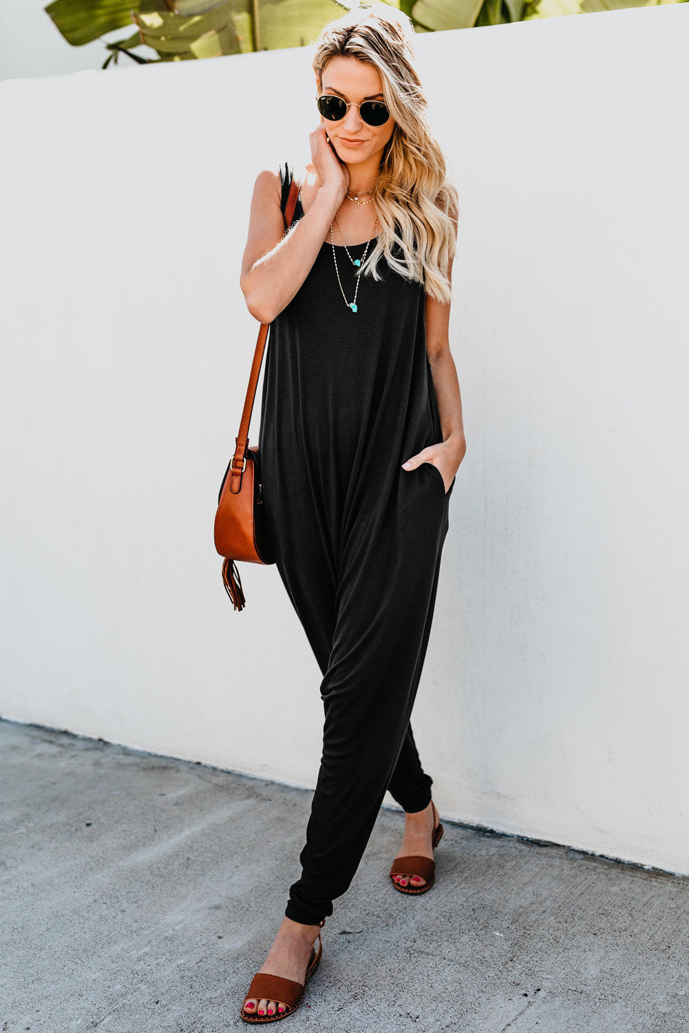 Black Sleeveless Pocketed Harem Jumpsuit