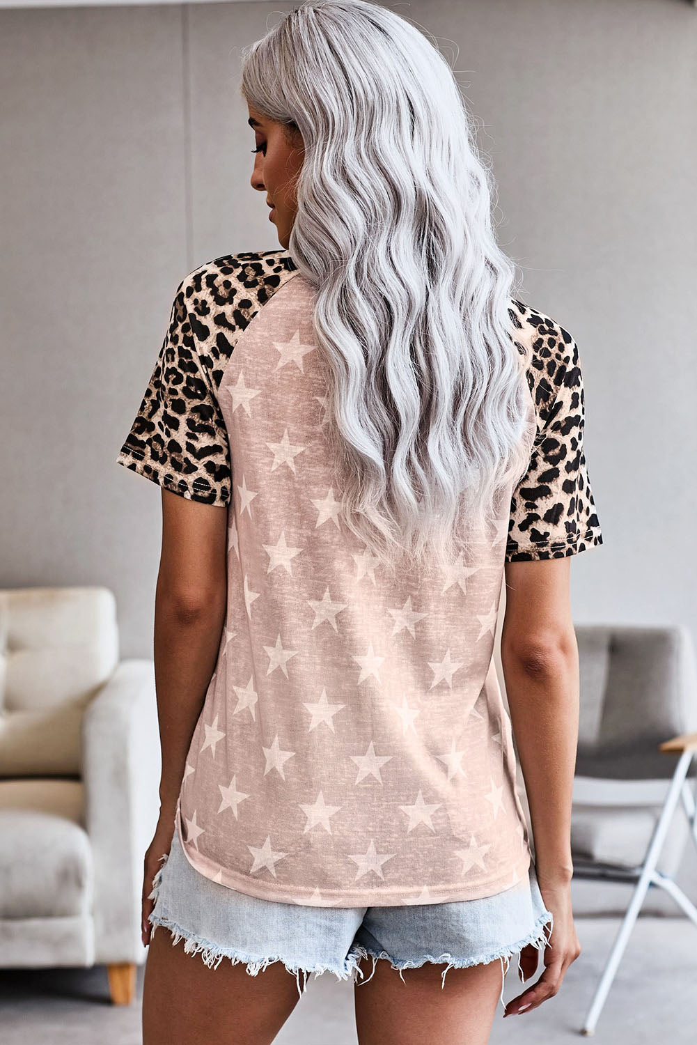 Style In The Wild Star Print Short Sleeve Top