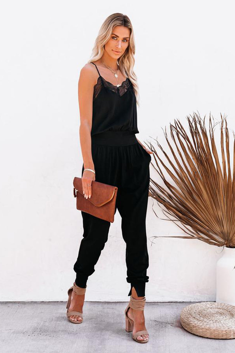 Black Lace Patchwork Spaghetti Strap Slim-fit Jumpsuit