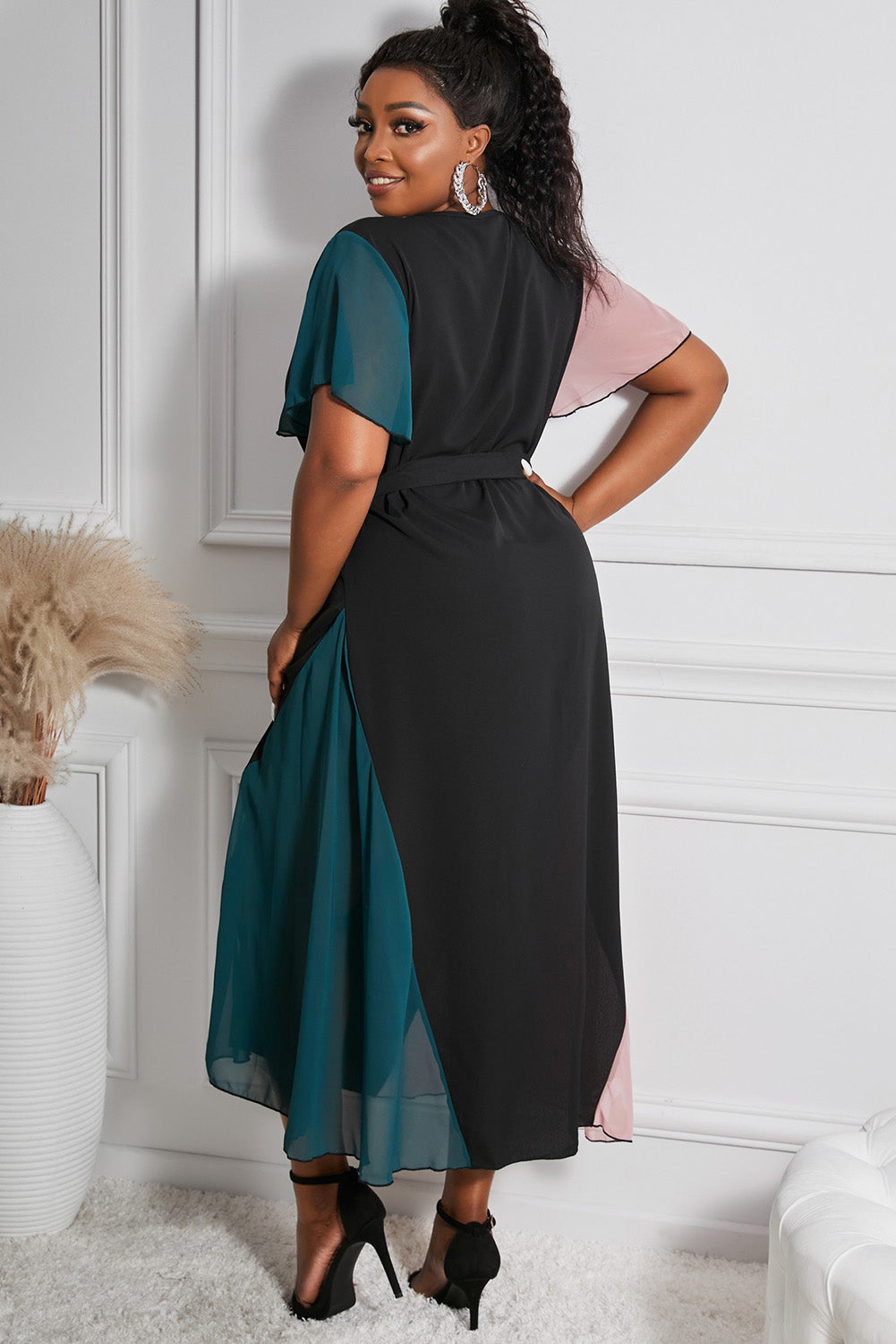 Color Block Lace-up V Neck Plus Size Maxi Dress