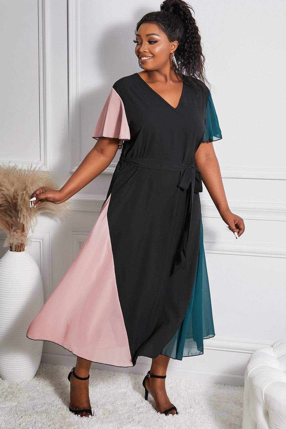 Color Block Lace-up V Neck Plus Size Maxi Dress