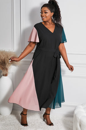 Color Block Lace-up V Neck Plus Size Maxi Dress