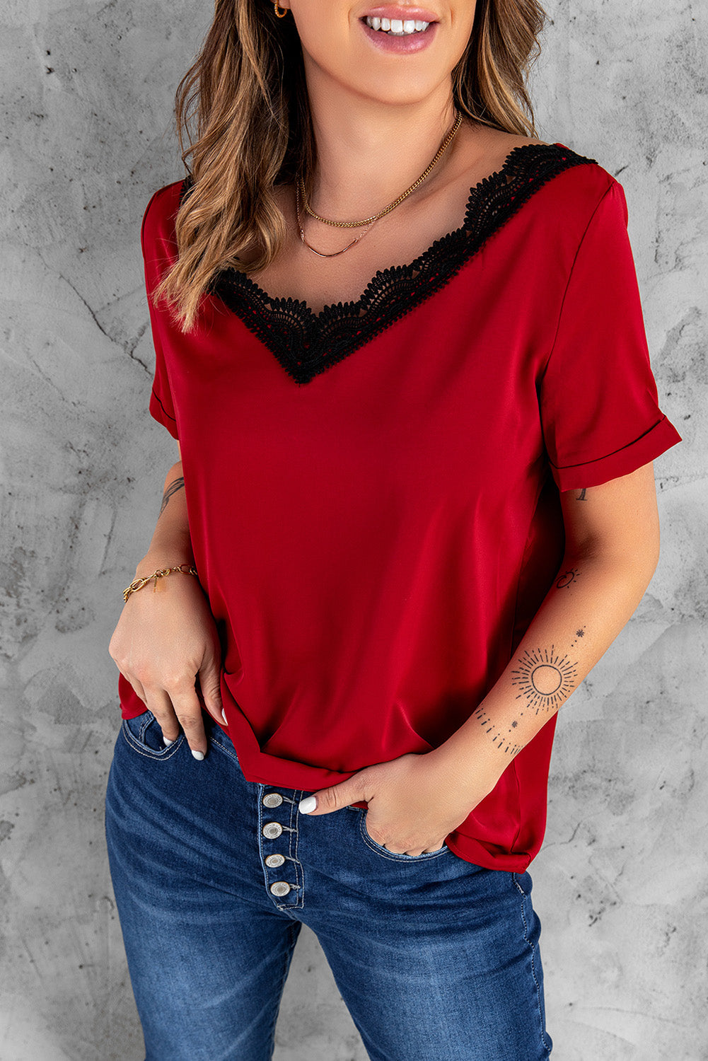 Wine Lace V Neck Short Sleeve T-shirt