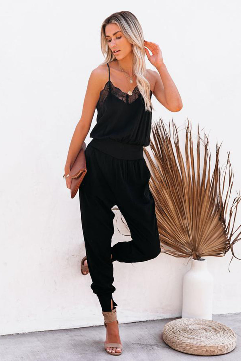 Black Lace Patchwork Spaghetti Strap Slim-fit Jumpsuit