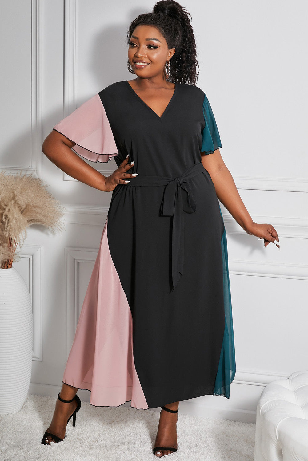 Color Block Lace-up V Neck Plus Size Maxi Dress