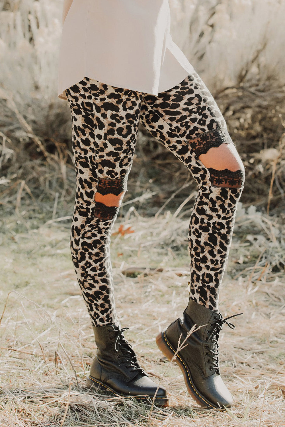 Floral Hollow Out Brown Leopard Printed Skinny Leggings